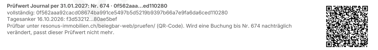 Fusszeile eines Eigentümerberichts: «Prüfwert Journal per 31.01.2027: Nr. 674» mit dem vollständigen Fingerabdruck, dem Tagesanker vom 16.10.2026, dem Hinweis auf die Prüfseite und einem QR-Code.